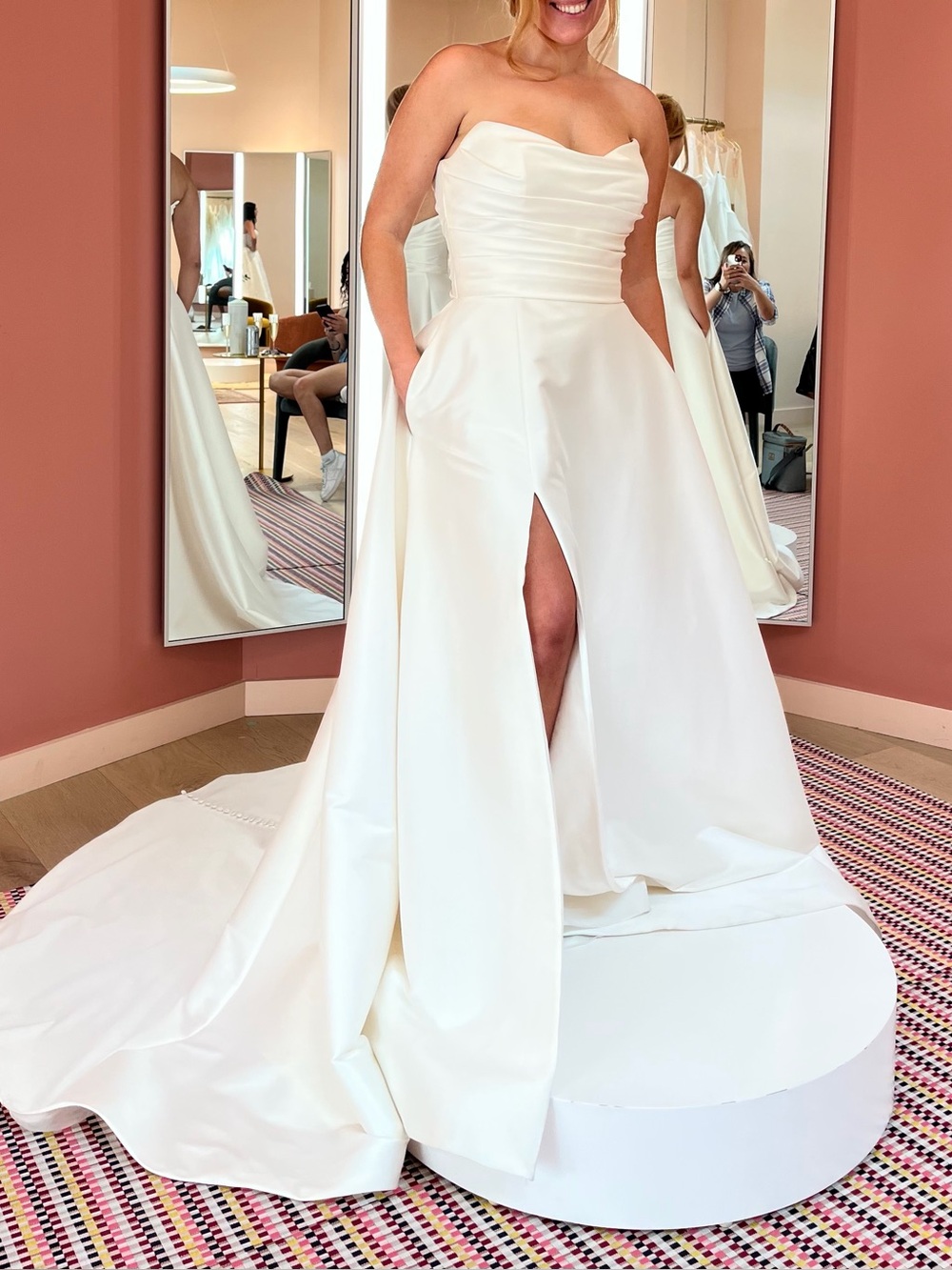 Vow’d classic A-line White Bridal Gown with Front Slit, pockets, NWT, NBW